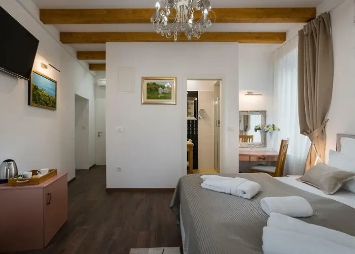 Id Regal Residence